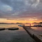 Linda *